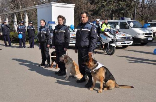 Politistii romani, remarcati de presa din Marea Britanie