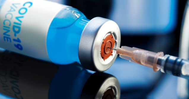 Un veteran de război în vârstă de 99 de ani s-a vaccinat împotriva Covid-19