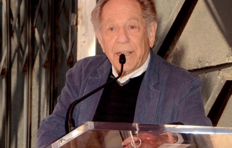 Doliu internațional: George Segal a murit!