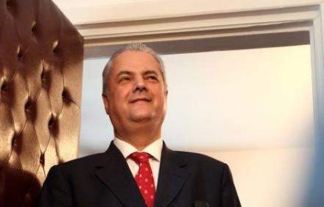 Ioan Rus: Adrian Nastase e mai bun decat Miron Mitrea