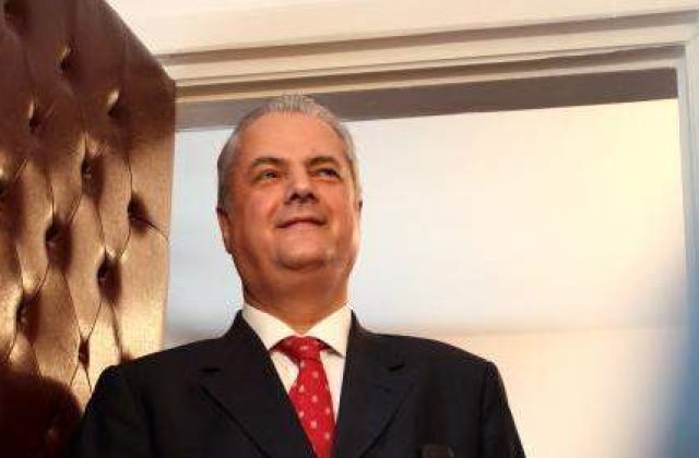 Ioan Rus: Adrian Nastase e mai bun decat Miron Mitrea