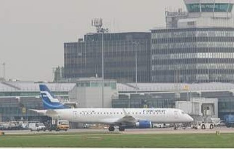 Aeroportul din Manchester, evacuat din cauza unui praf inofensiv