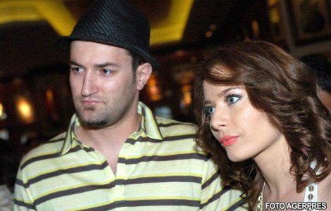 Cum spun Laura si Smiley te iubesc