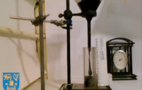  Video  Experiment indelungat: Cea mai "lenta" picatura din lume a cazut in Irlanda
