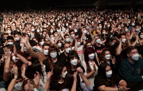 Concert cu 5.000 de spectatori în Barcelona testarea măsurilor sanitare