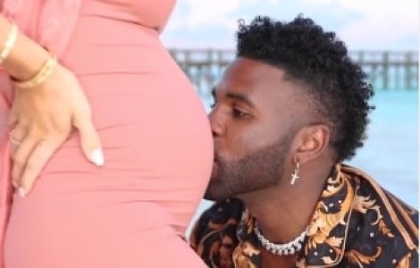 Jason Derulo și iubita lui vor deveni părinți. Cum și-a anunțat fanii artistul