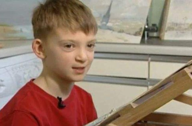 [VIDEO] "Mini-Monet" picteaza senzational la doar 7 ani