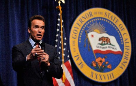 Cum face Schwarzenegger economii pentru California?