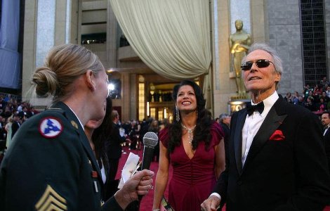 Clint Eastwood, actorul favorit al americanilor in 2009