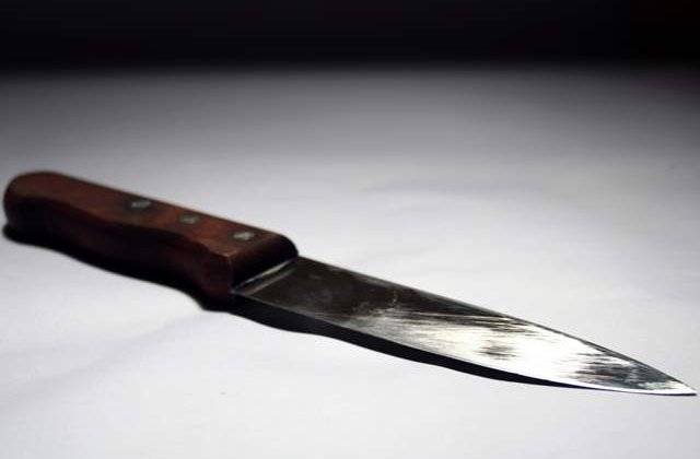 Dosare penale pentru 7 suporteri ai Rapidului pentru furt si port ilegal de arme albe