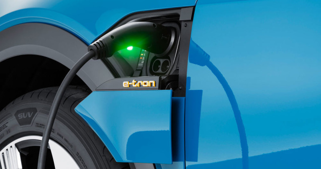 Constructori auto, către UE: Dezvoltați infrastructura pentru mașini electrice