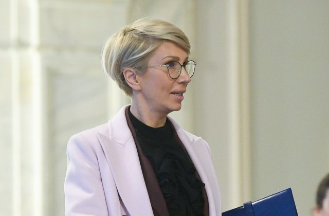 Reacția Ralucăi Turcan, după ce a fost prinsă fără mască: „O lecție de viață”