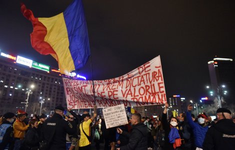 Diana Şoşoacă, George Simion şi Claudiu Târziu, amendaţi cu câte 15.000 de lei pentru participarea la protest