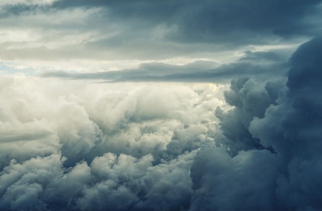 Cum va fi vremea astăzi, 2 aprilie 2021. Meteorologii anunță temperaturi mai ridicate dec&acirc;t &icirc;n mod obişnuit