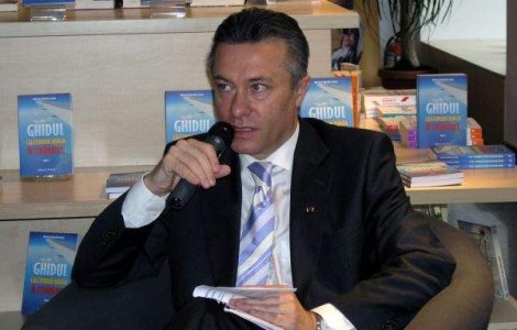 Diaconescu: Nu se pune problema sa ma retrag din cursa!