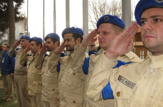 Patru politisti romani, medaliati la Kabul