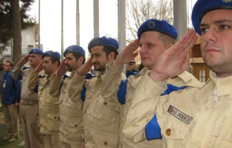 Patru politisti romani, medaliati la Kabul