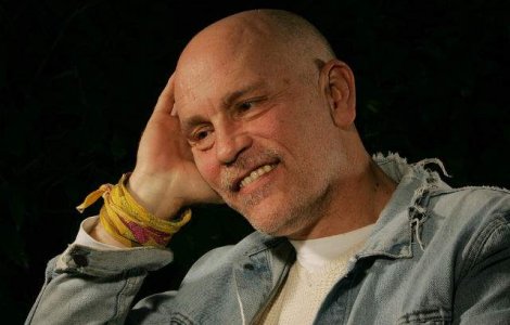 John Malkovich era platit de colegii de facultate ca sa le faca temele