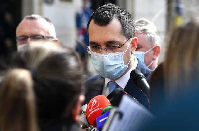 Vlad Voiculescu: „Încă suntem departe de imunitatea colectivă”