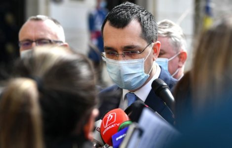 Vlad Voiculescu: „Încă suntem departe de imunitatea colectivă”