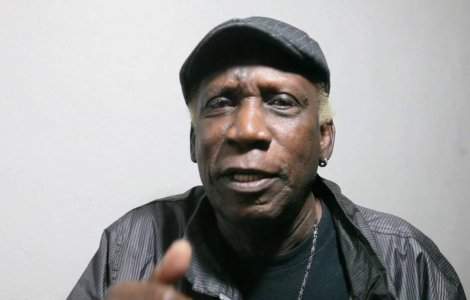 Cântăreţul venezuelean Henry Stephen a murit de Covid-19