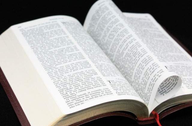 eBook vs carte traditionala: Batalia tendintelor in Romania