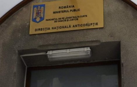 Rectorul Universitatii Ovidius din Constanta, audiat de procurorii DNA
