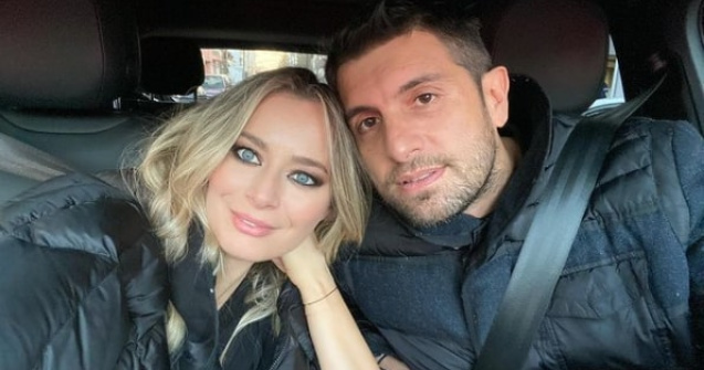 Laura Cosoi, despre o nouă sarcină: „Nu vrem să ne oprim, ne mai dorim copii”