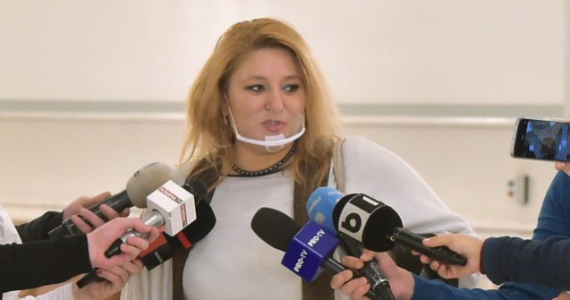 De ce nu completează Șoșoacă declarație pe proprie răspundere