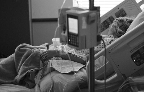 Dr. Laura Zarafin, medic ATI: „Am picat testul solidarităţii. Nu mai puteam să tac”