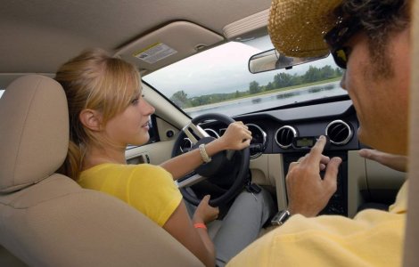 Femeile, 30% din totalul soferilor din Romania