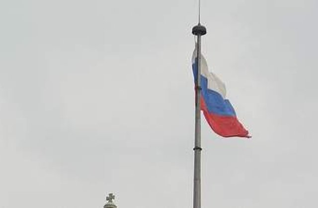 Functionarii rusi, testati cu detectorul de minciuni