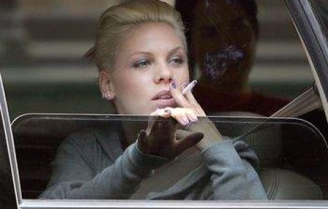 Pink, aparitie iesita din comun la premiile Grammy