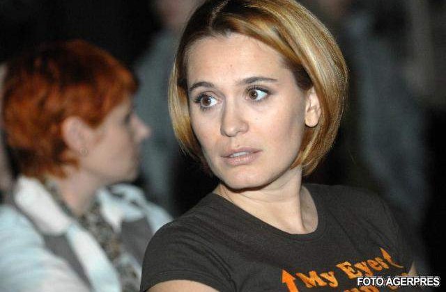 Andreea Esca va avea suruburi de titan in genunchi