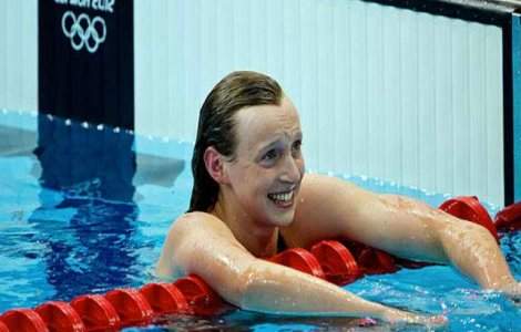 Katie Ledecky a stabilit un record mondial la 1.500 metri liber