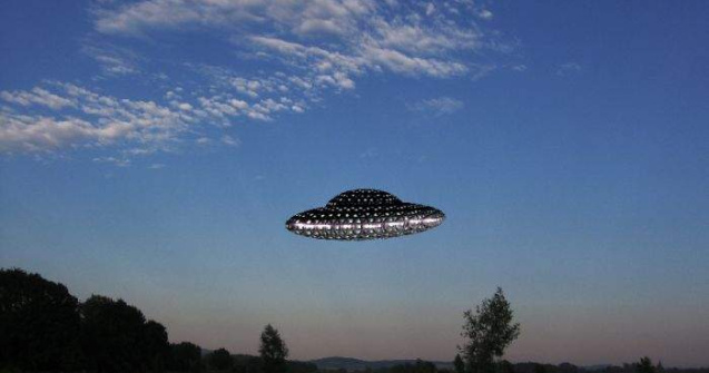 Vin extraterestrii? Dusa: Romania este survolata zilnic de aparate de zbor neidentificate