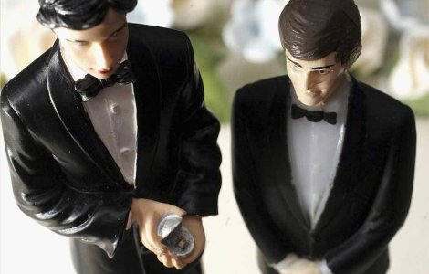 ProTV testeaza toleranta romanilor: Un cuplu homosexual va participa la o emisiune-concurs