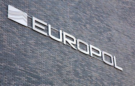 Europol: Criminalitatea organizată este favorizată de pandemie