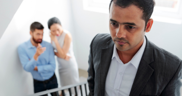  Top  Atenție la detalii! 4 obiceiuri care îi fac pe oameni să te judece