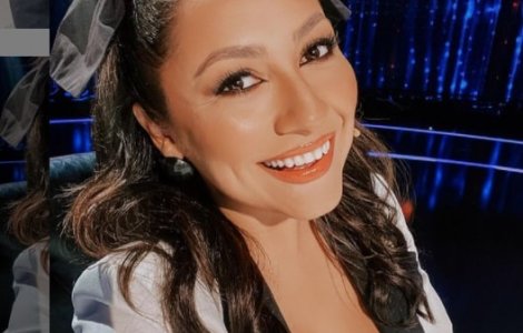 Andra, fără pic de machiaj. Cât de frumoasă natural este artista