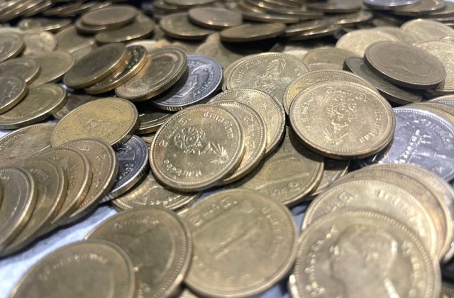 Nou record Guinness stabilit de cea mai mică monedă comemorativă din lume