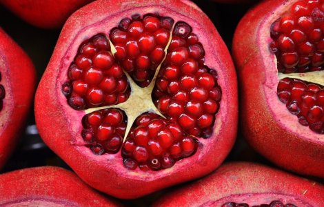  Top  Ce se poate întâmpla în organismul tău dacă mănânci o rodie pe zi