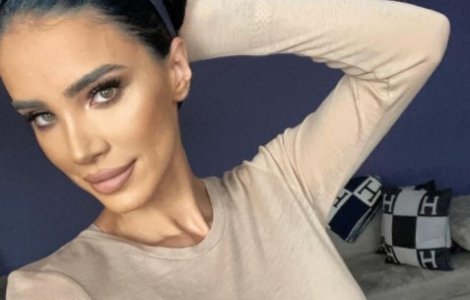 Cât câștigă Adelina Pestrițu din promovări. „Depinde mult de context”