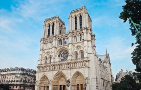 Catedrala Notre-Dame din Paris va fi redeschisă în anul 2024