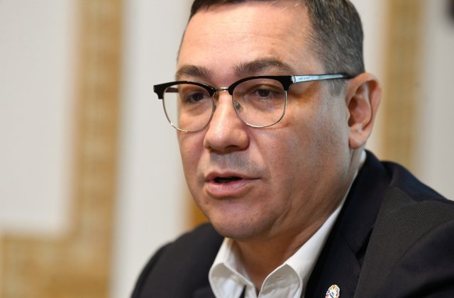 Victor Ponta &icirc;l atacă pe Vlad Voiculescu: &bdquo;Nu are şcoală deloc. A creat haos şi a distrus un sistem!&rdquo;