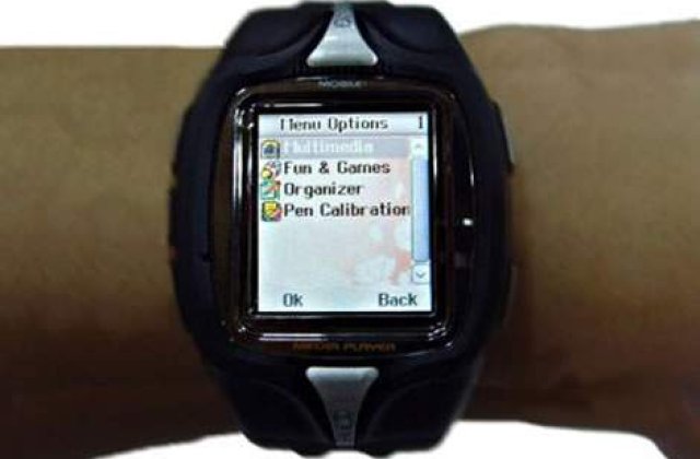 Samsung inregistreaza in SUA "Galaxy Gear" - ceas de mana cu Internet