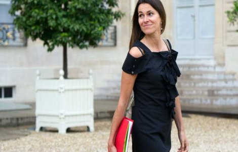 Ministrul Culturii din Franta, ironizata pe Twitter