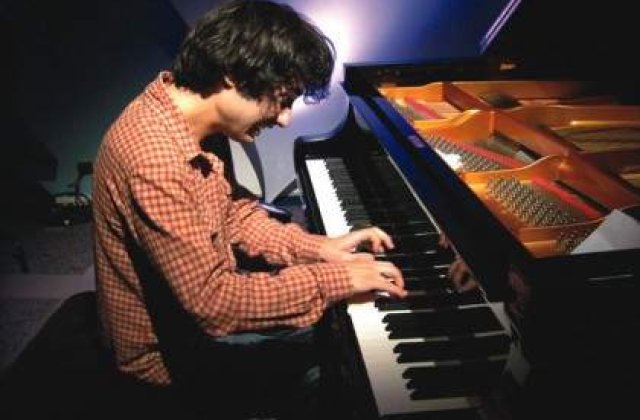 Pianistii Tigran si Vijay Iyer concerteaza, pe 17 octombrie, la Sala Radio