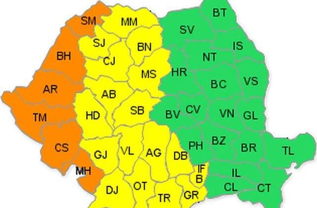 CANICULA pune stapanire pe Romania: Cod galben in centru, cod portocaliu in vest