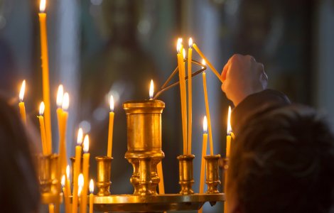 De Paște, circulația pe timp de noapte va fi permisă fără declarație